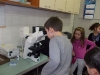 Наблюдаване с микроскоп
